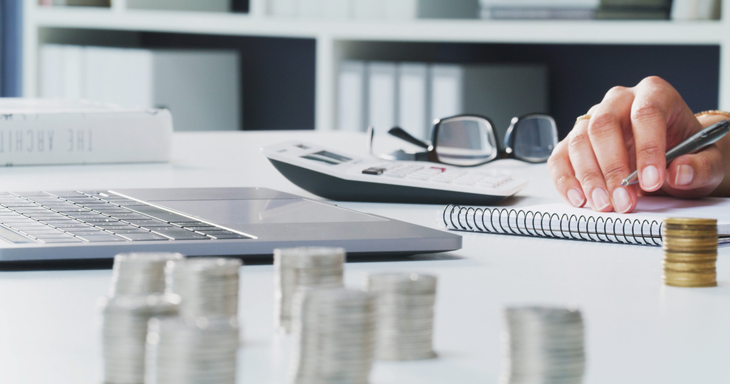 Jahresabschluss am Laptop